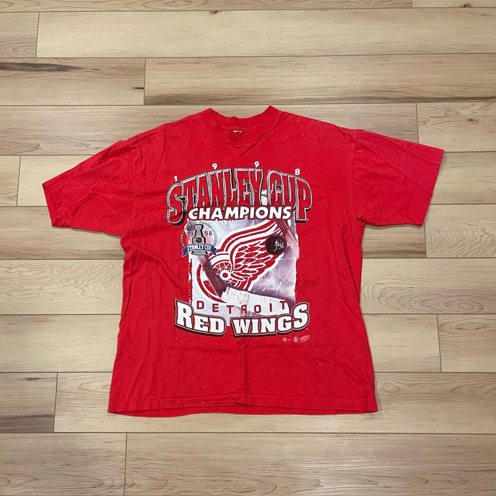 red wings stanley cup tshirt